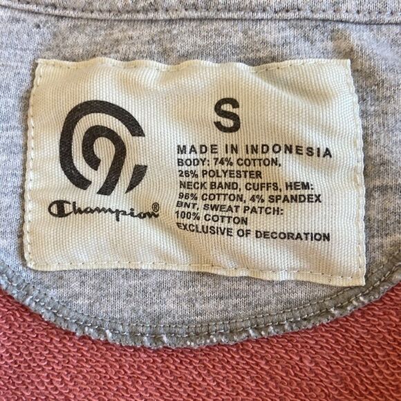 C9 by Champion Sweatshirt Womens S Light Red Crew Neck Pullover 100%Cotton Pink - Picture 2 of 2